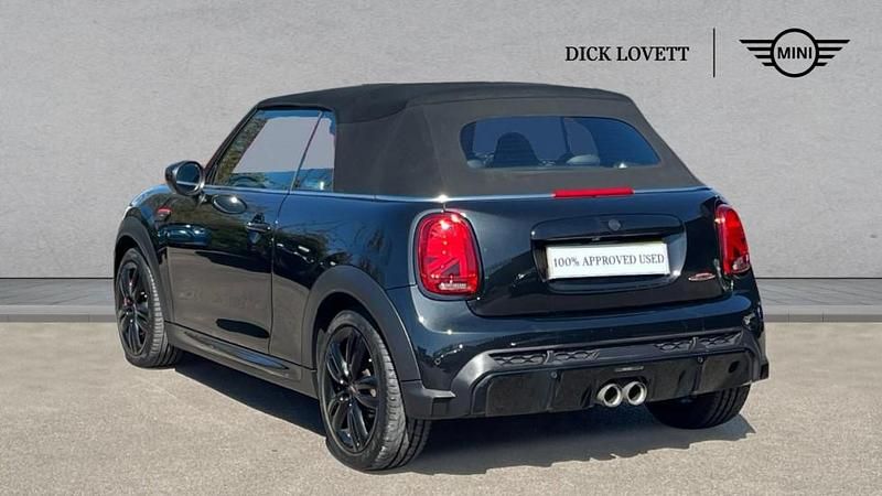 Used Mini John Cooper Works 228 HP (167 kW) 2022 Black Hatchback
