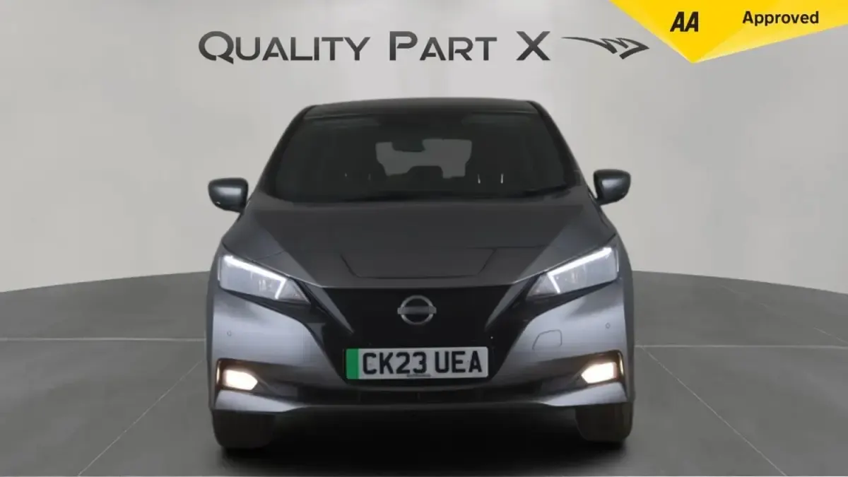 Occasion Nissan Leaf N-Connecta 110 kW (150 ch) 2023 Gris Citadine