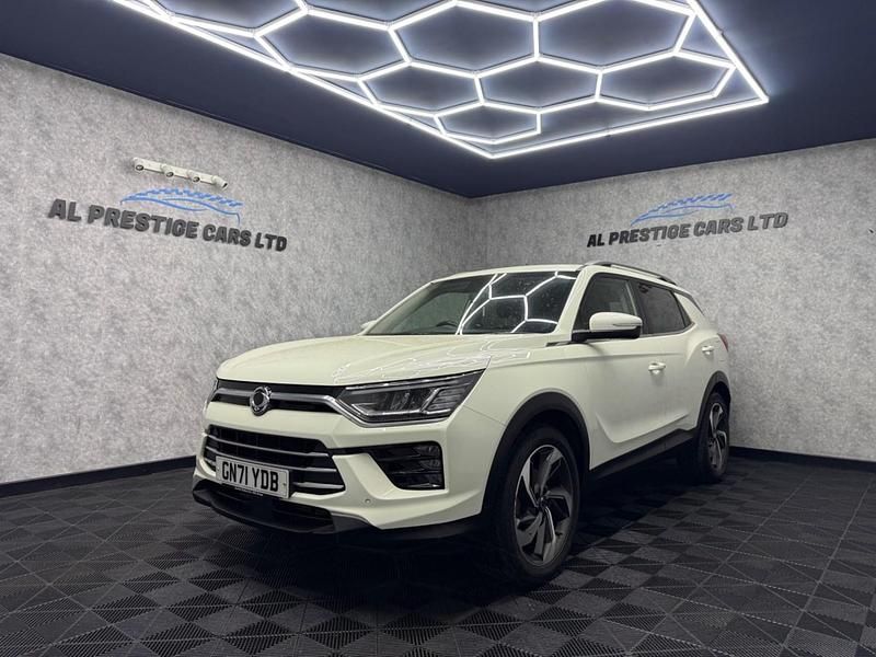 White Used 2021 Ssangyong (KGM) Korando Estate | £10,999 (Good price) - Image 1/4