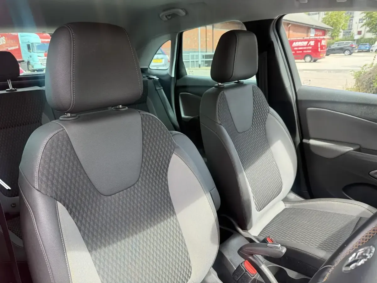Used Vauxhall Crossland X Elite 2018 Red SUV