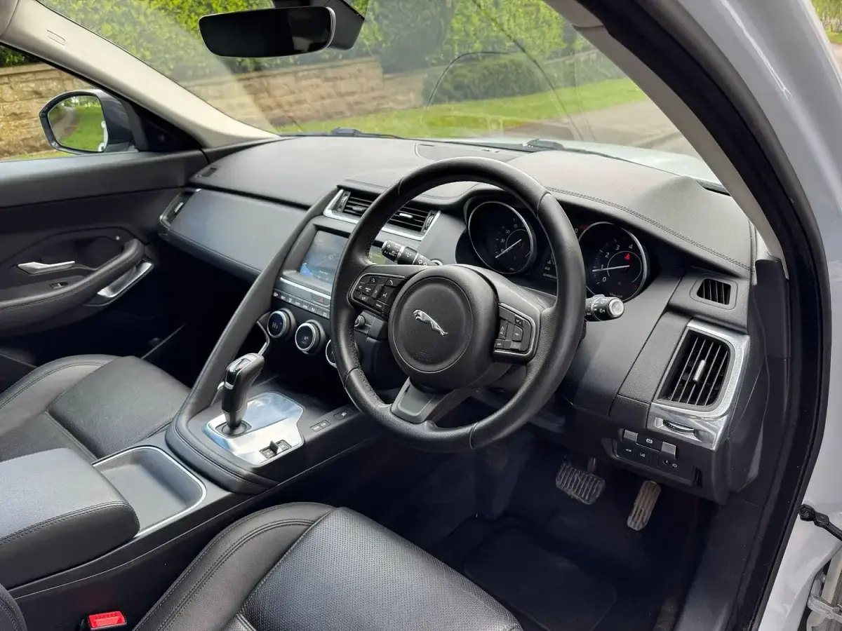 Used Jaguar E-Pace S 249 HP (183 kW) 2018 White SUV