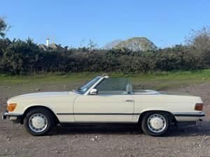 Used Mercedes SL280 185 HP (136 kW) 1984 Beige Cabriolet