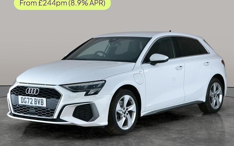 Used Audi A3 Sportback e-tron S-Line 204 HP (150 kW) 2025 Hatchback