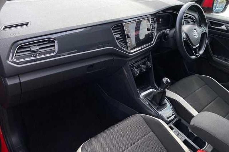 Used VW T-Roc 150 HP (110 kW) 2018 SUV