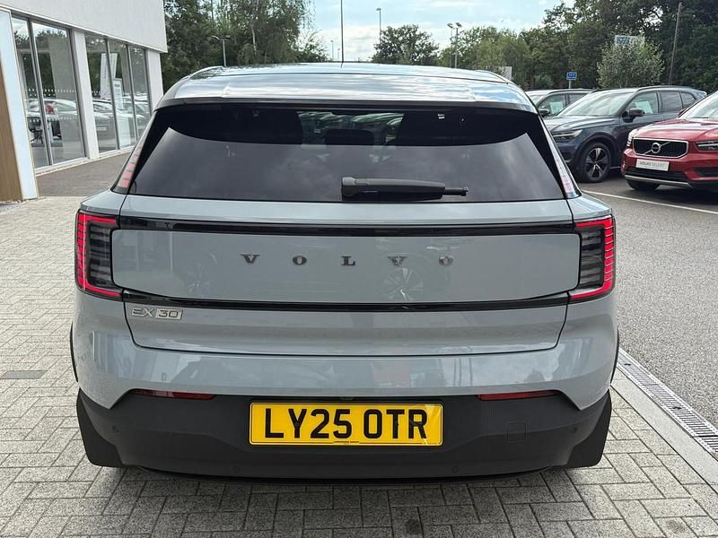 Grey New 2025 Volvo EX30 Performance SUV | £35,890 (Fair price) - Image 1/4