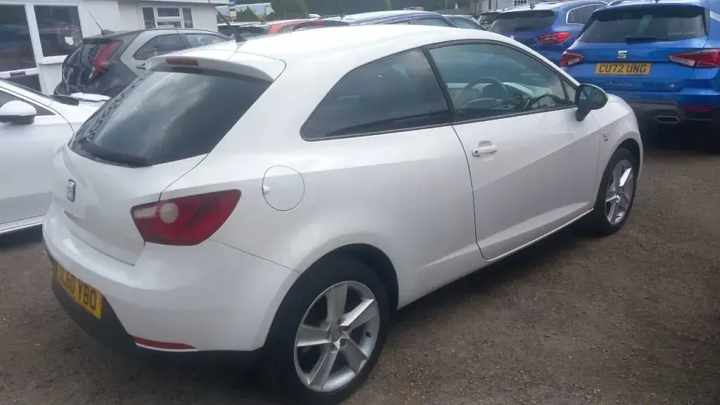 Usado Seat Ibiza Sport 2010 Blanco Utilitario