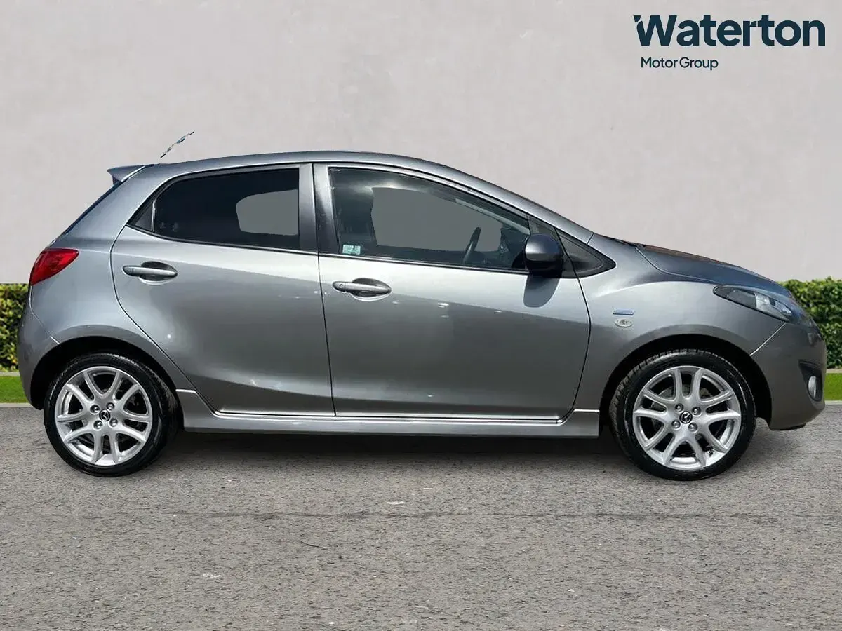 Used Mazda 2 Edition 2014 Silver Hatchback