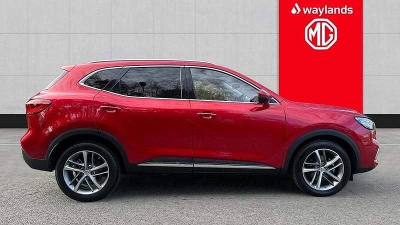 Used MG HS Exclusive 162 HP (119 kW) 2023 Red SUV