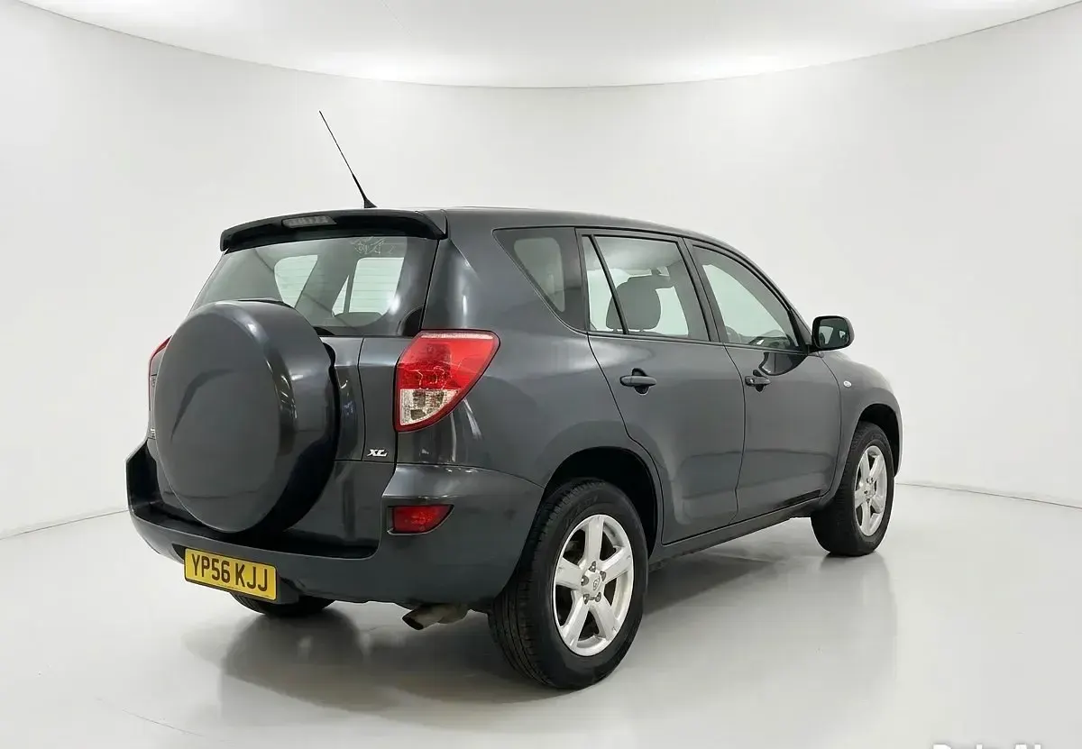 Usado Toyota RAV4 2006 Gris SUV