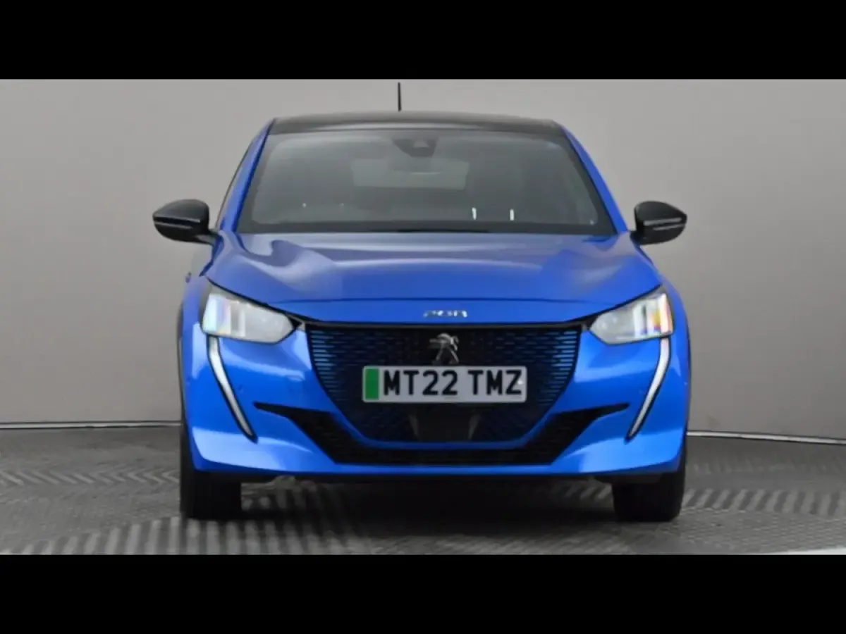 Used Peugeot e-208 Premium 100 kW (136 HP) 2022 Blue Hatchback