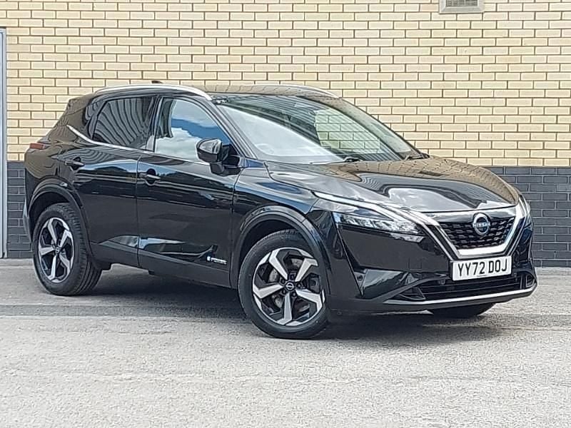 Black Used 2023 Nissan Qashqai N-Connecta SUV | £20,998 (Good price) - Image 1/4