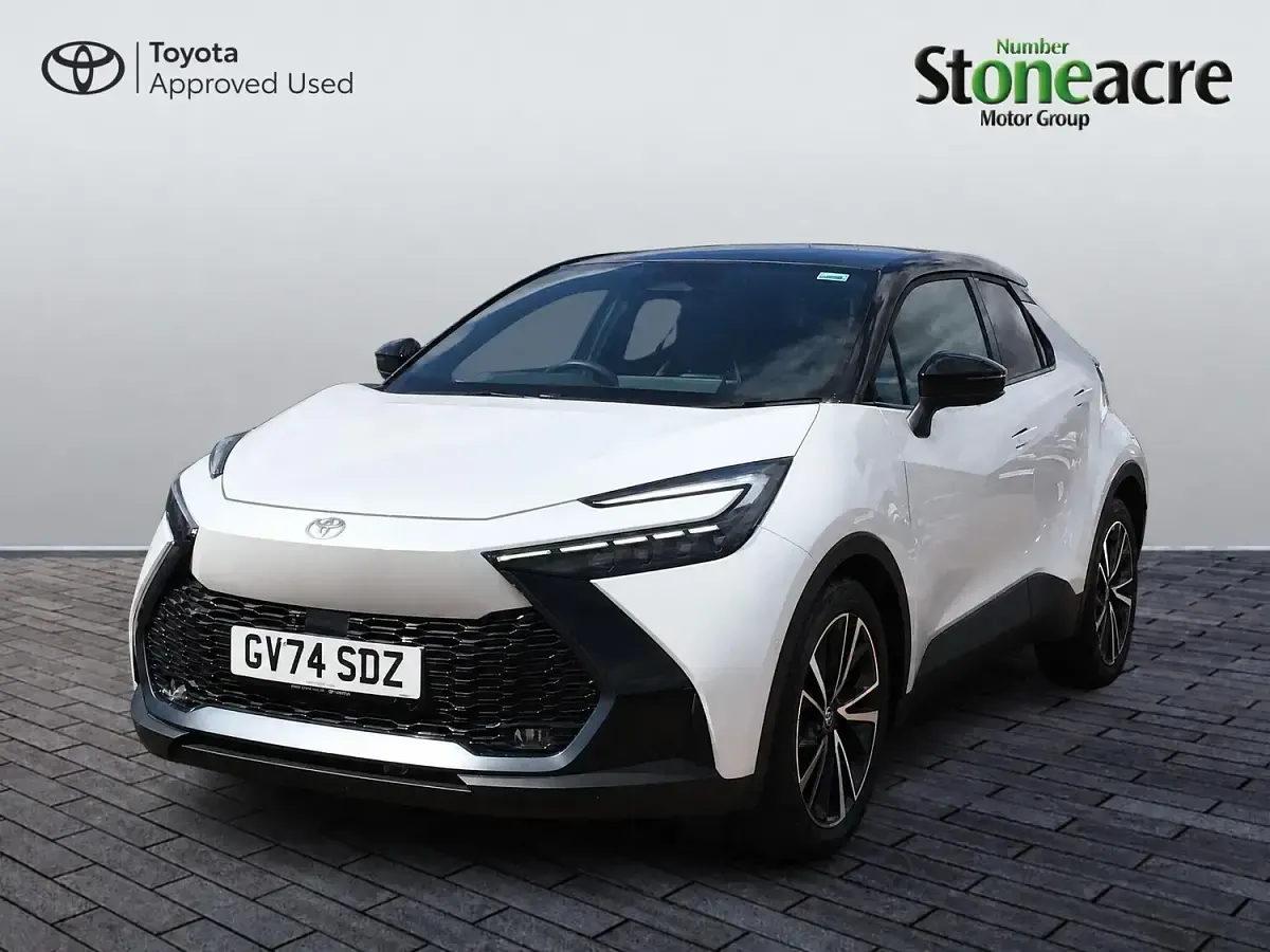 Used Toyota C-HR 140 HP (102 kW) 2025 White SUV