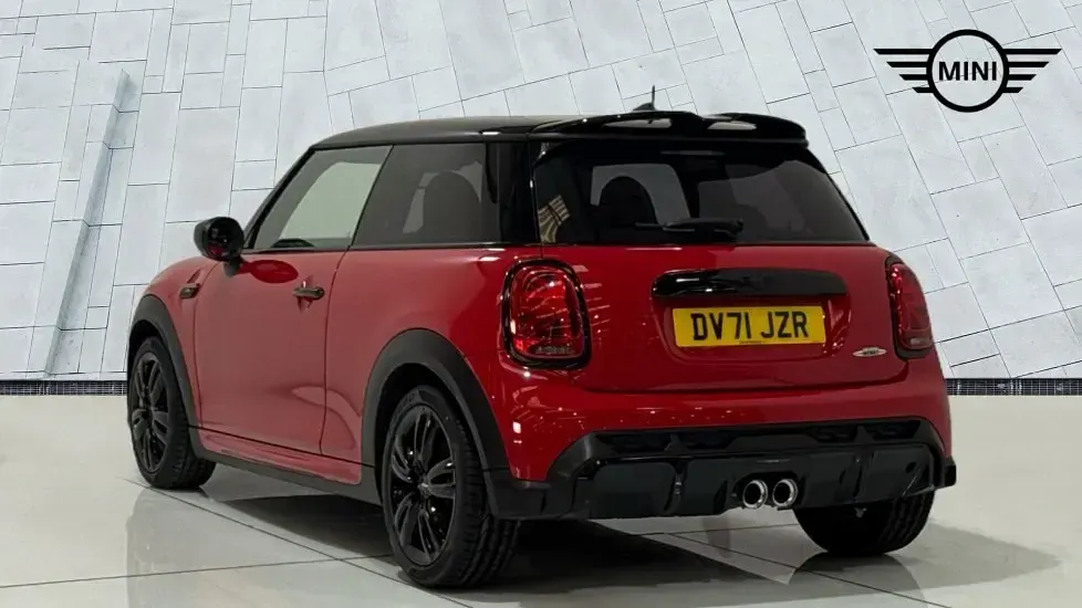 Used Mini John Cooper Works Hatch 231 HP (169 kW) 2021 Red Hatchback