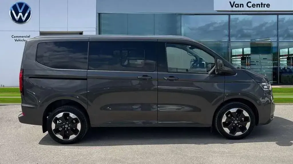 Used VW Shuttle Style 170 HP (125 kW) 2026 MPV
