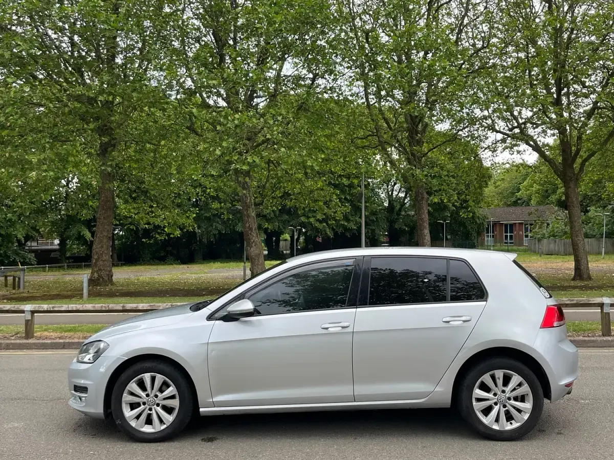 Used VW Golf VII Family 2013 Silver Hatchback