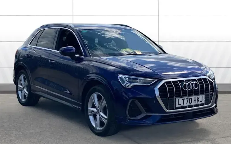 Używany Audi Q3 S-Line 150 KM (110 kW) 2023 SUV