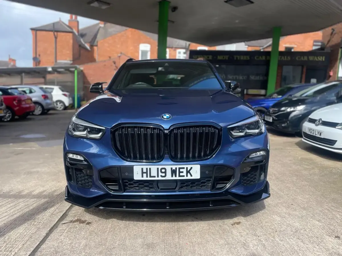 Begagnad BMW X5 M Sport 2019 Blå SUV