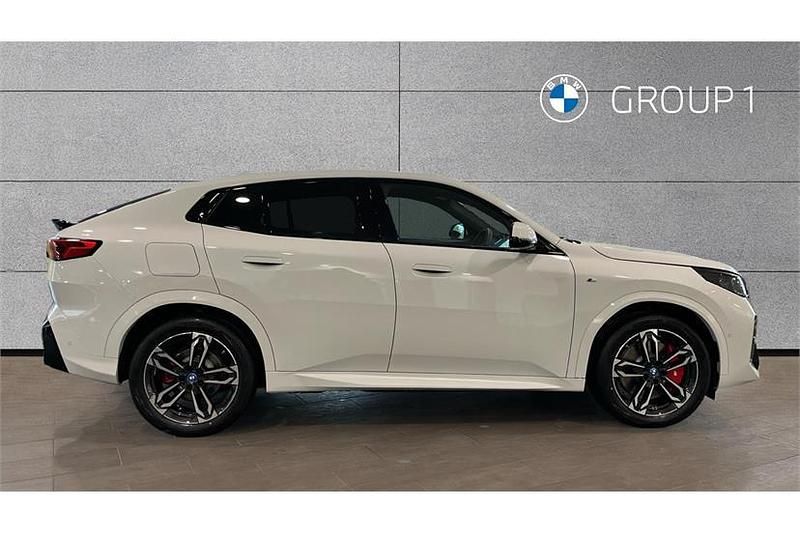 Used BMW iX2 Comfort Edition 150 kW (204 HP) 2025 White SUV