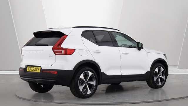 Used Volvo XC40 Plus 163 HP (119 kW) 2026 SUV