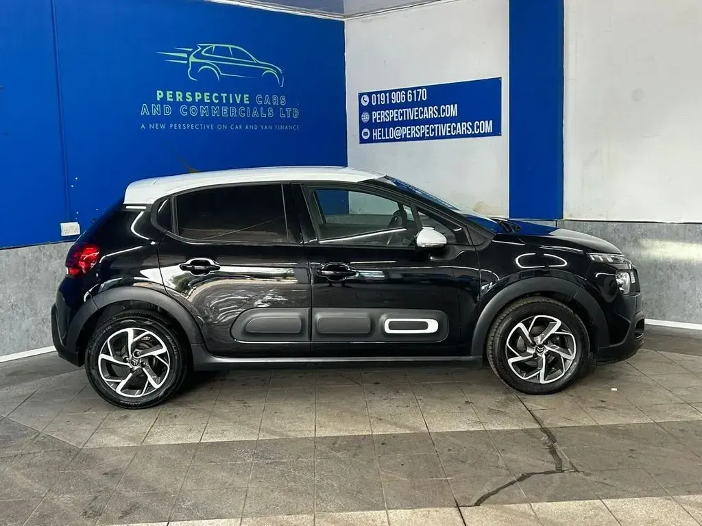 Used Citroën C3 Flair 83 HP (61 kW) 2021 Black Hatchback