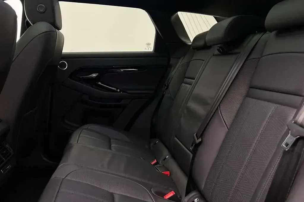 Gebraucht Land Rover Range Rover evoque HSE Dynamic 200 PS (147 kW) 2025 Schwarz SUV