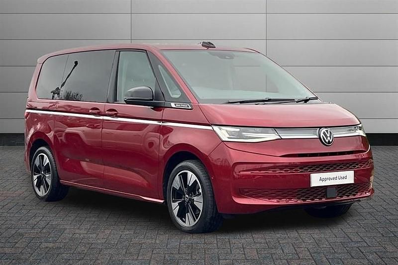 Used VW Multivan Style 150 HP (110 kW) 2025 Fortana red Van