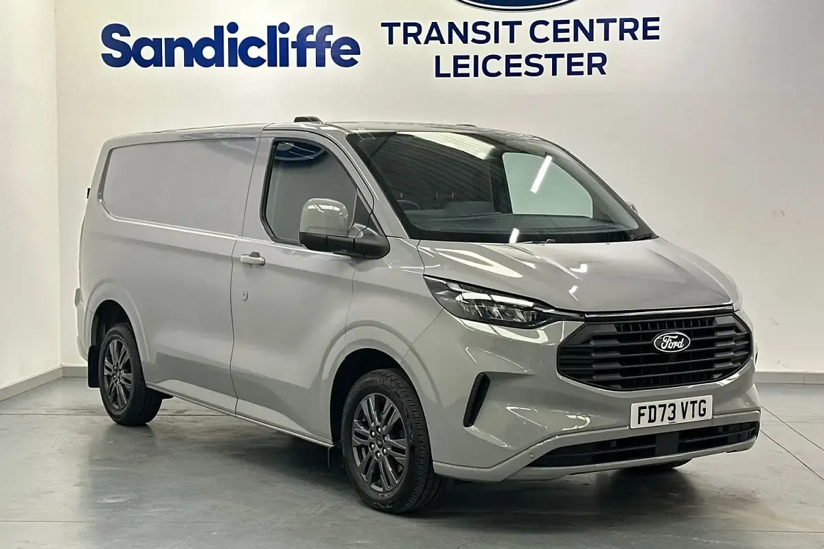 Used Ford Transit Custom Limited 170 HP (125 kW) 2024 Van