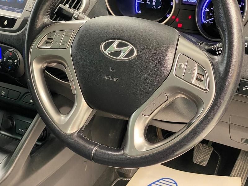 Used Hyundai ix35 Premium 134 HP (98 kW) 2010 Silver SUV