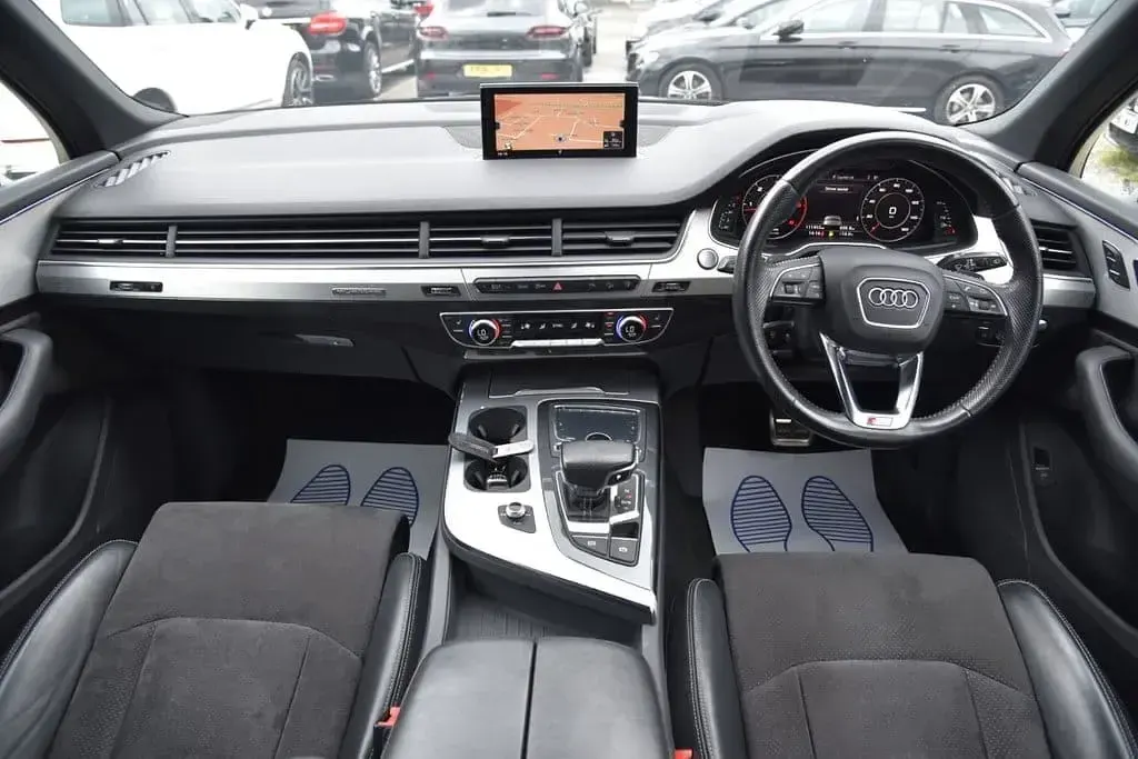 Used Audi Q7 S-Line 272 HP (200 kW) 2016 Black SUV