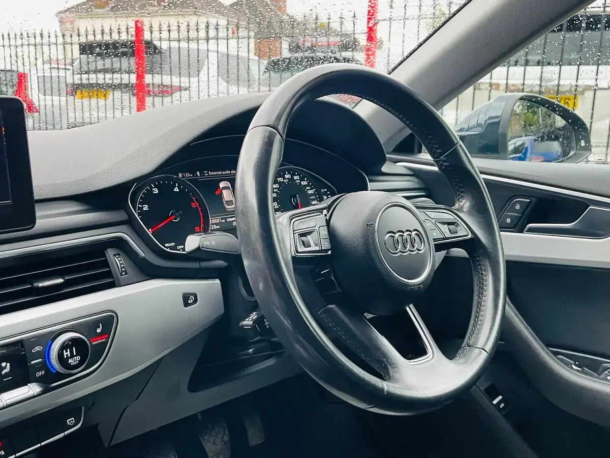 Used Audi A5 Sportback Comfort 150 HP (110 kW) 2017 Blue Hatchback