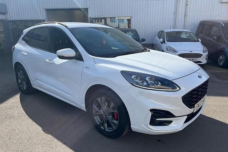 White Used 2023 Ford Kuga ST-Line SUV | £21,995 (A bit pricey) - Image 1/1