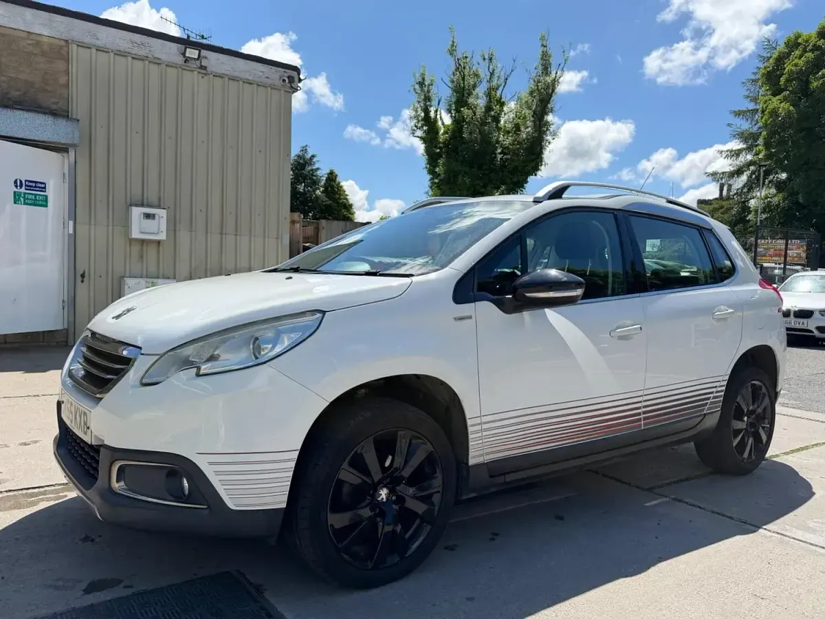 Used Peugeot 2008 2015 White SUV