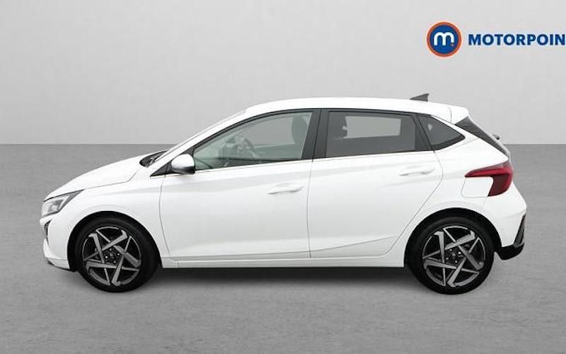 Used Hyundai i20 Premium 101 HP (74 kW) 2026 Hatchback