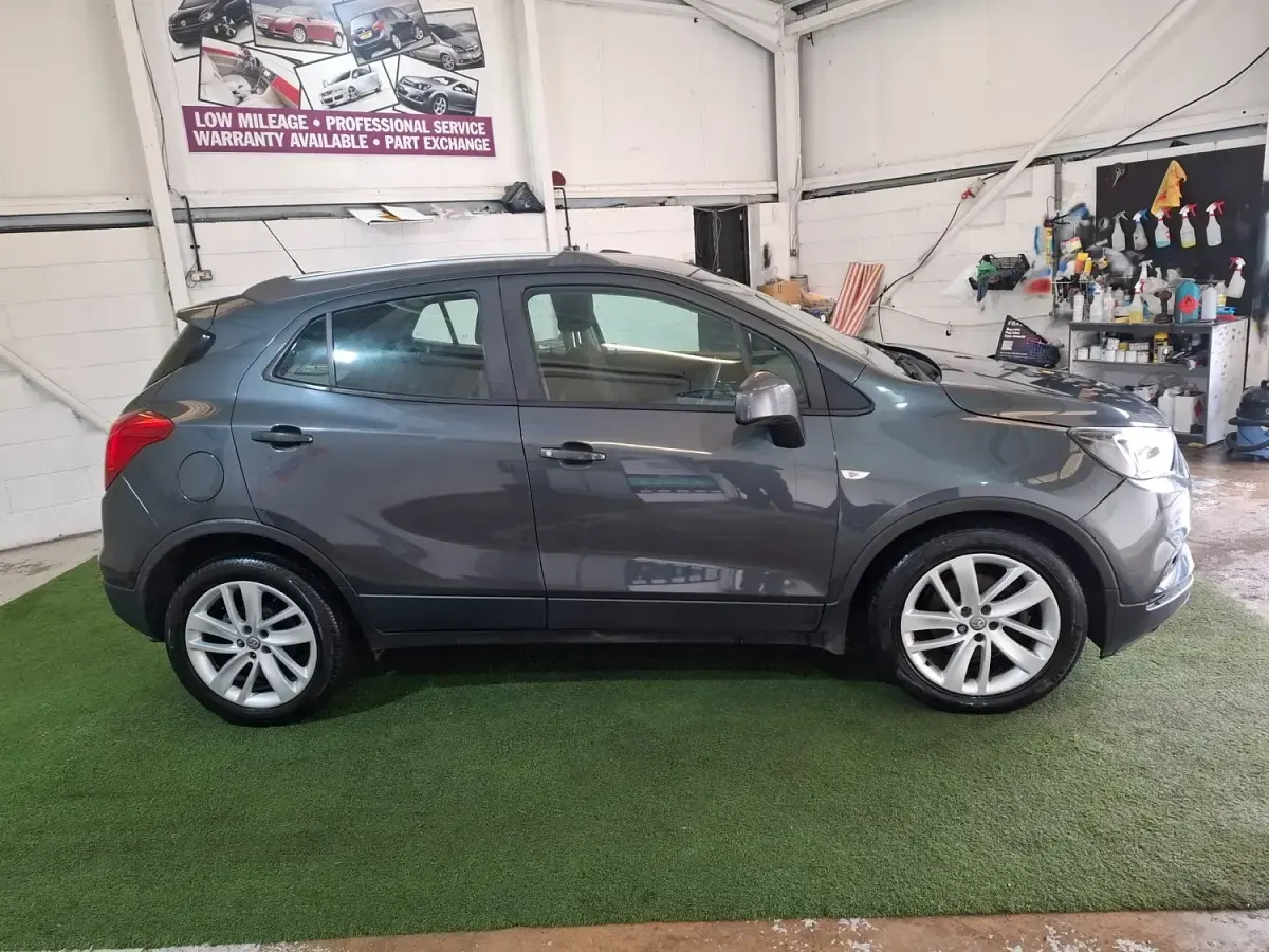 Usado Vauxhall Mokka X Active 140 CV (102 kW) 2018 Gris SUV