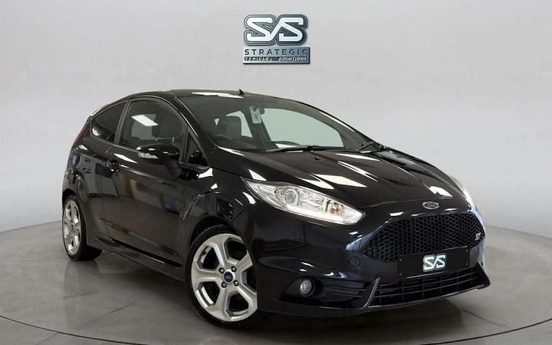 Used 2017 Ford Fiesta ST Hatchback | £5,790 (Good price) - Image 1/3