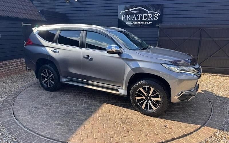 Używany Mitsubishi Shogun 181 KM (133 kW) 2020 SUV