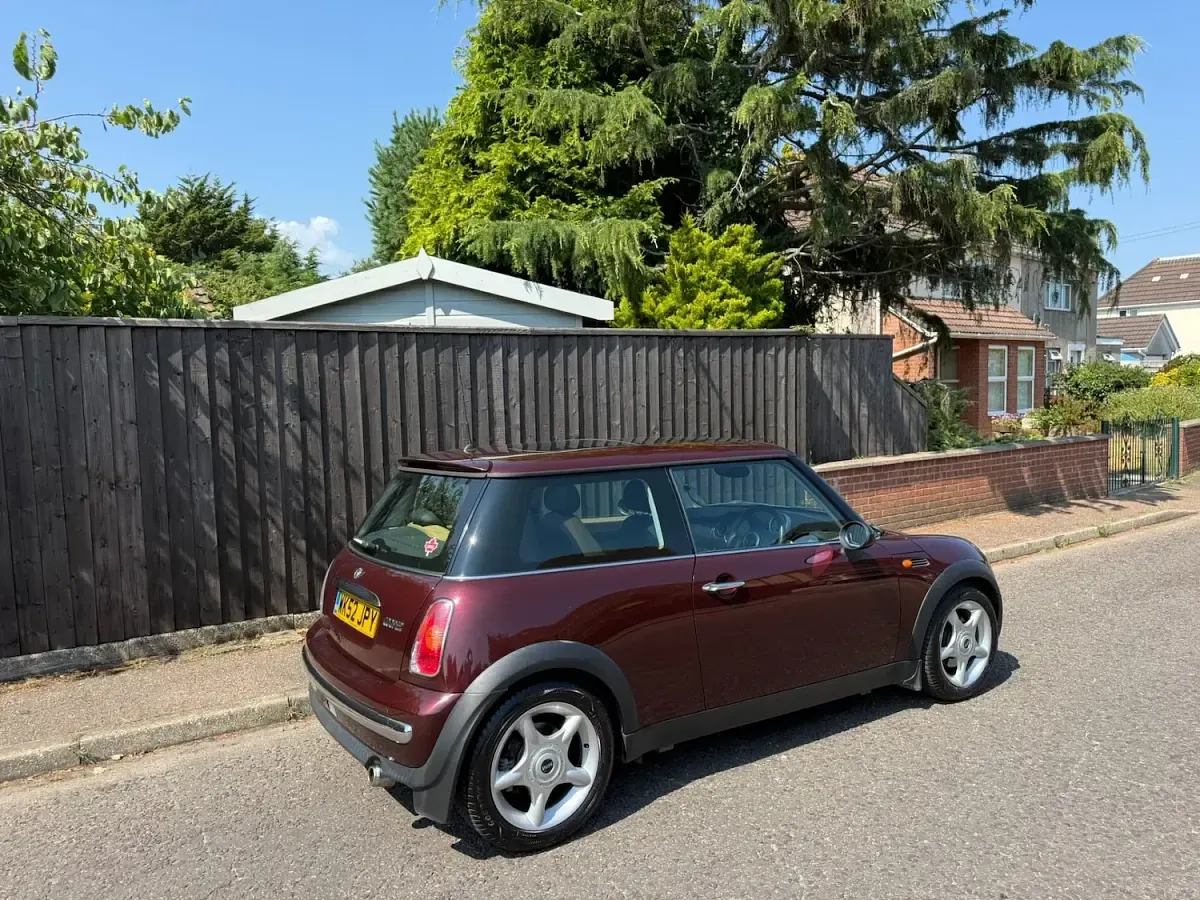 Used Mini Cooper Hatch 2002 Red Hatchback