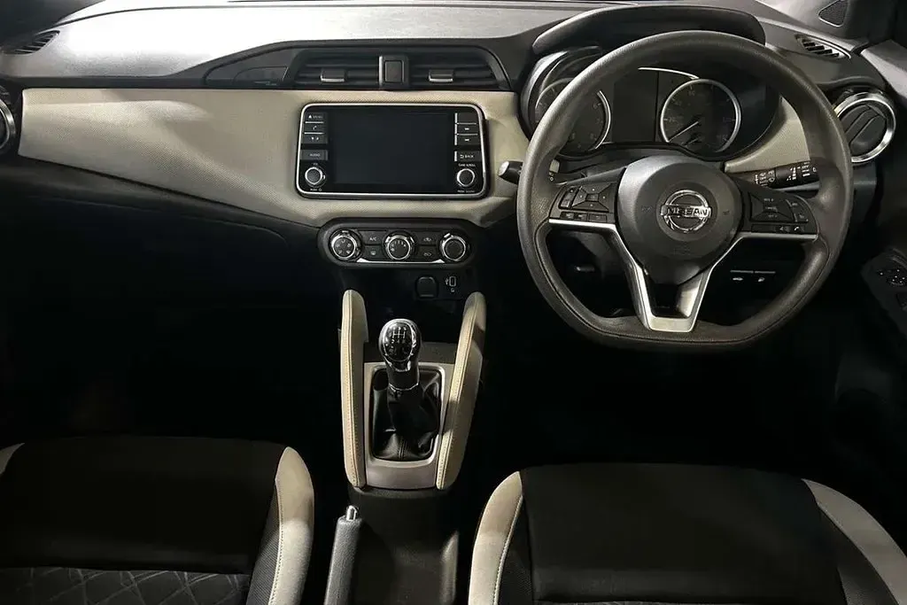 Usata Nissan Micra Acenta 69 CV (50 kW) 2019 Grigio Utilitaria
