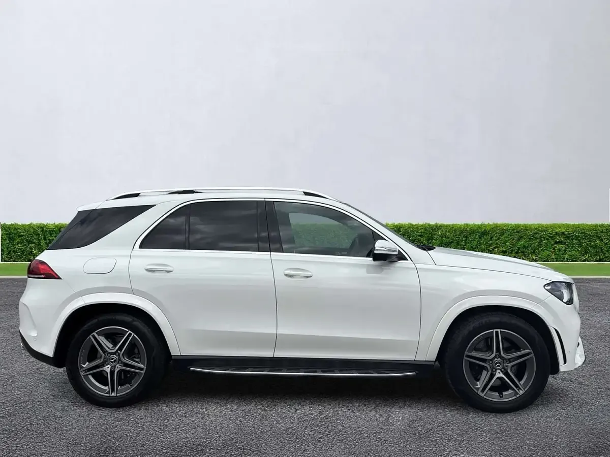 Used Mercedes GLE300 AMG Line Premium 2020 White SUV
