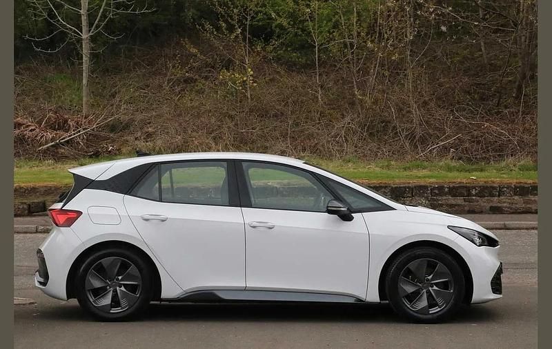 Used Cupra Born 150 kW (204 HP) 2022 White Hatchback