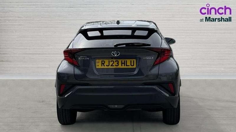 Used Toyota C-HR 122 HP (89 kW) 2023 Grey SUV