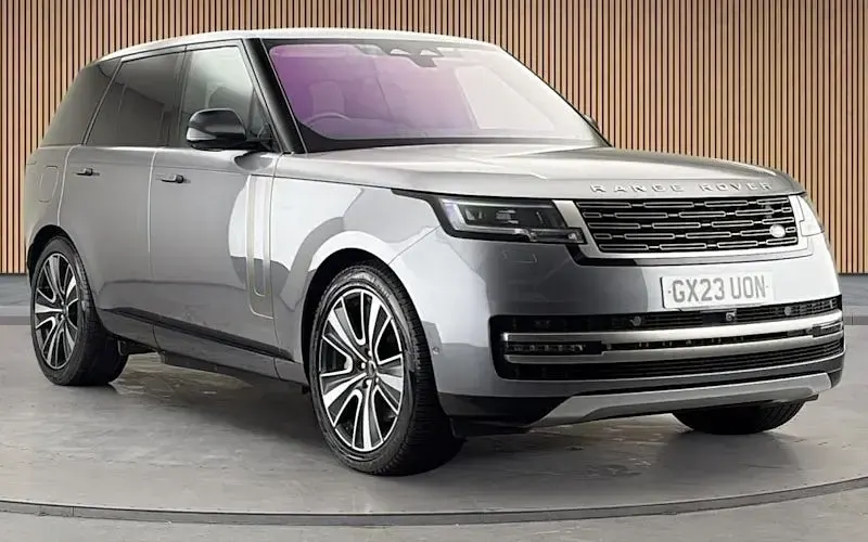 Used Land Rover Range Rover HSE 441 HP (324 kW) 2023 SUV