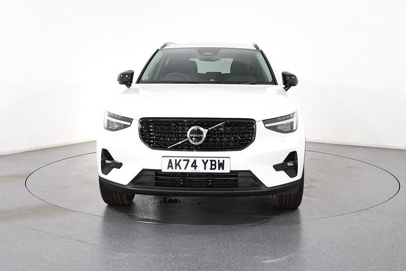 Used Volvo XC40 Ultra 2024 White SUV