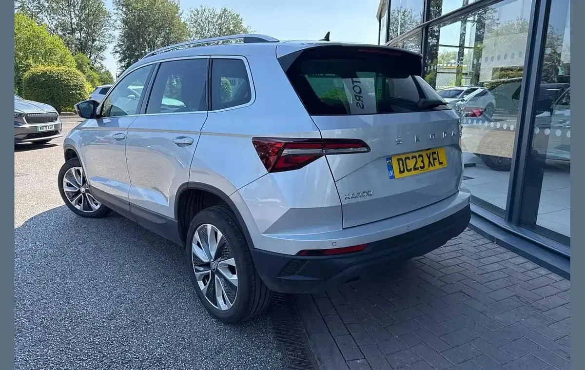 Used Skoda Karoq SE L 150 HP (110 kW) 2023 Brilliant silver metallic SUV