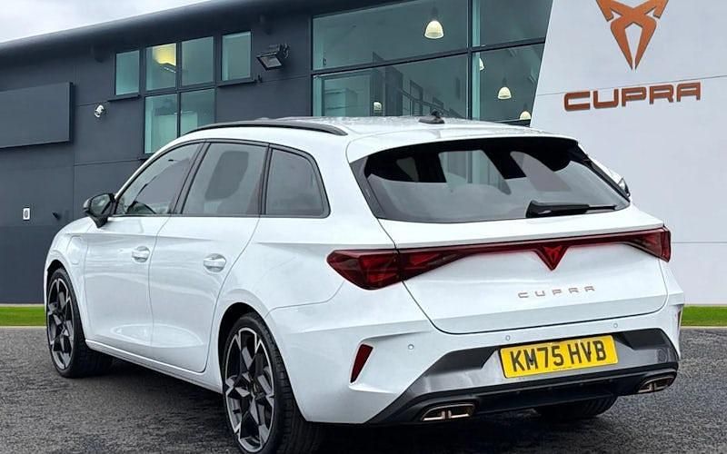 New Cupra Leon VZ1 272 HP (200 kW) 2025 White Estate