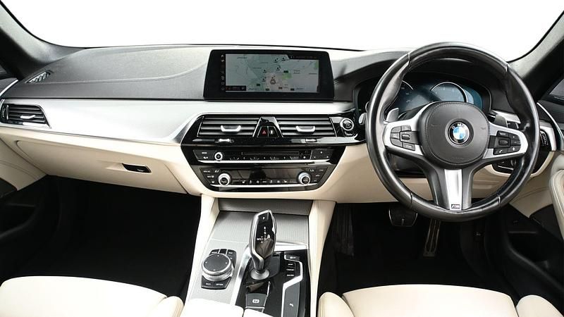 Used BMW 520 M Sport 190 HP (139 kW) 2018 Black Sedan