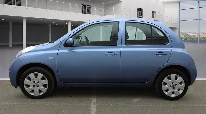 Used Nissan Micra SE 79 HP (58 kW) 2006 Blue Hatchback