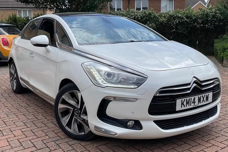 White Used 2014 Citroën DS5 Hatchback | £3,195 (Good price) - Image 1/1