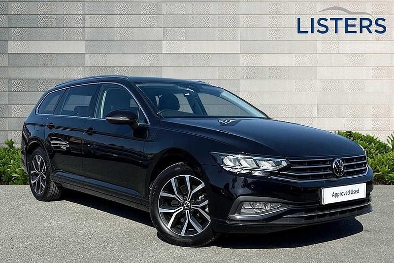 Deep black Used 2023 VW Passat SEL Estate | £25,990 (Expensive) - Image 1/4