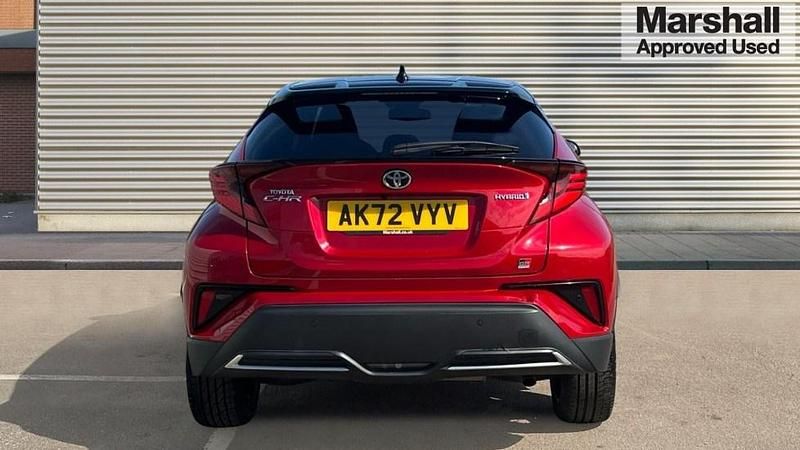 Used Toyota C-HR Sport 122 HP (89 kW) 2022 Red/black SUV